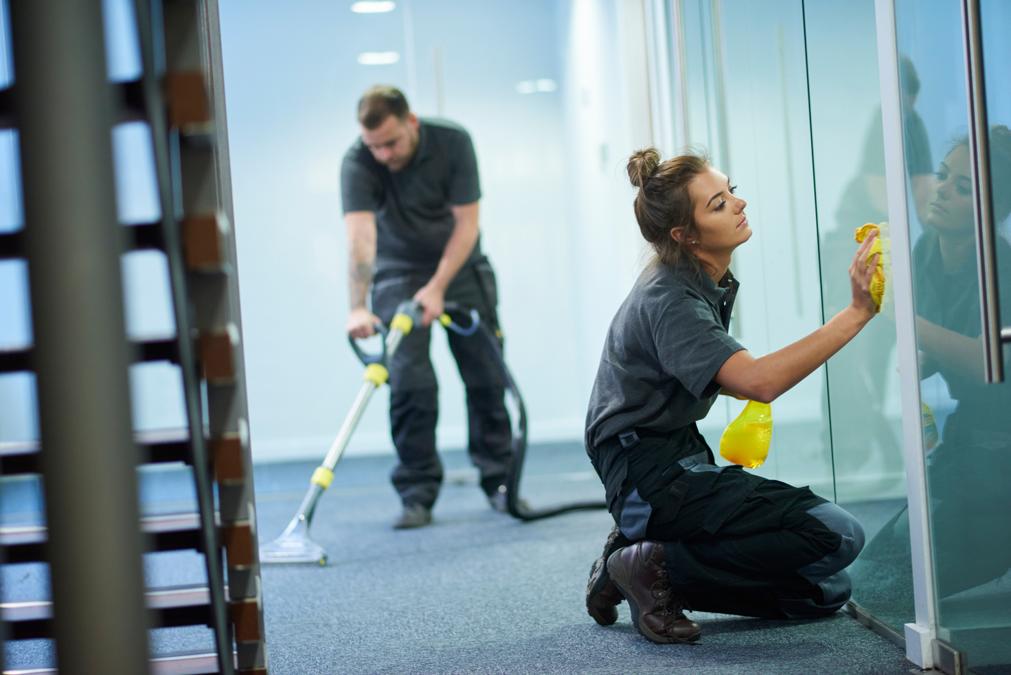 commercial cleaning contractors